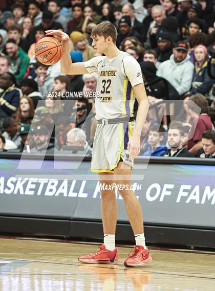 Thumbnail 2 in Montverde Academy vs. Prolific Prep (Spalding Hoophall Classic) photogallery.