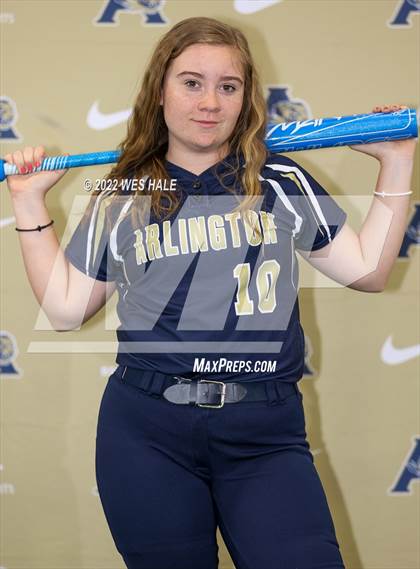 Thumbnail 3 in Arlington Softball (Team and Individual) photogallery.