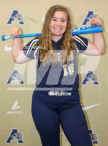Thumbnail 1 in Arlington Softball (Team and Individual) photogallery.