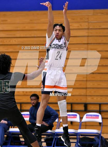 Thumbnail 2 in St. Patrick-St. Vincent vs. Cosumnes Oaks (Stan Harms Classic) photogallery.