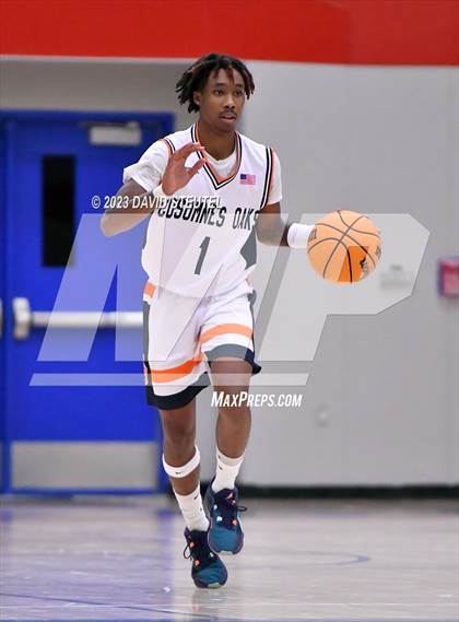 Thumbnail 2 in St. Patrick-St. Vincent vs. Cosumnes Oaks (Stan Harms Classic) photogallery.