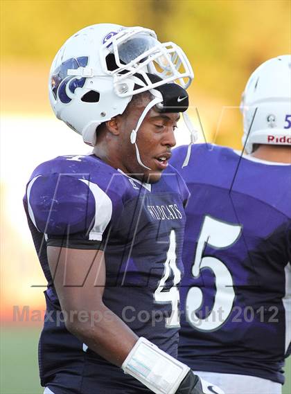 Thumbnail 1 in Franklin vs. Thousand Oaks (Battle for Veterans) photogallery.