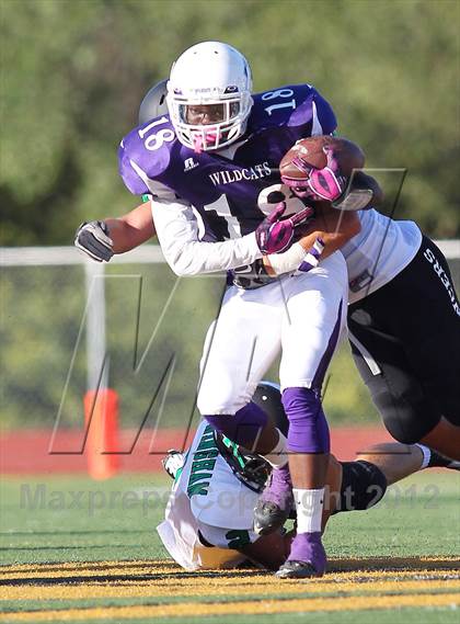 Thumbnail 2 in Franklin vs. Thousand Oaks (Battle for Veterans) photogallery.