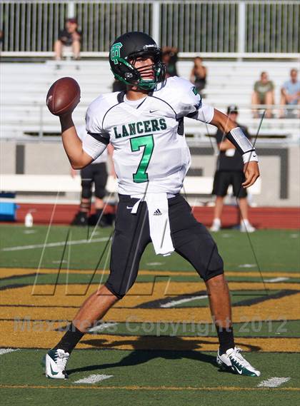 Thumbnail 3 in Franklin vs. Thousand Oaks (Battle for Veterans) photogallery.