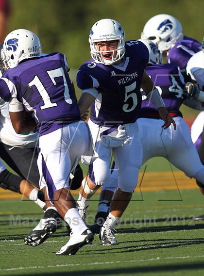 Thumbnail 3 in Franklin vs. Thousand Oaks (Battle for Veterans) photogallery.
