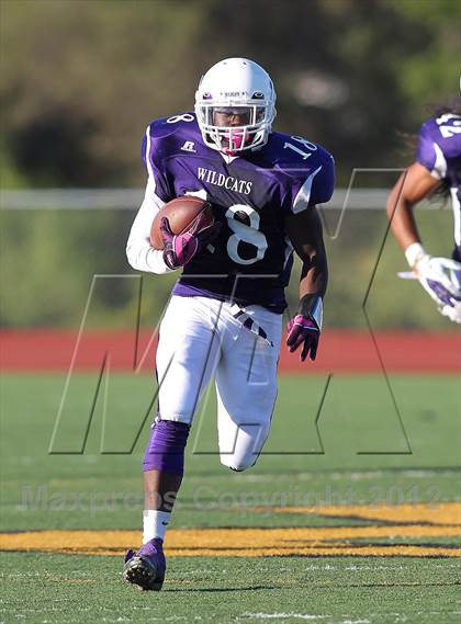 Thumbnail 3 in Franklin vs. Thousand Oaks (Battle for Veterans) photogallery.