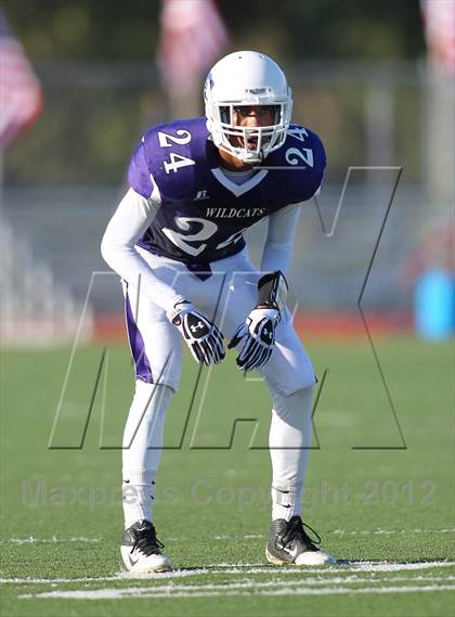 Thumbnail 2 in Franklin vs. Thousand Oaks (Battle for Veterans) photogallery.