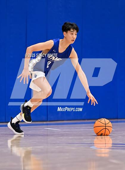 Thumbnail 2 in KBL League v IMG Varsity Black (IMG Ascender Classic) photogallery.