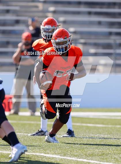 Thumbnail 2 in San Jacinto @ La Habra (Scrimage) photogallery.