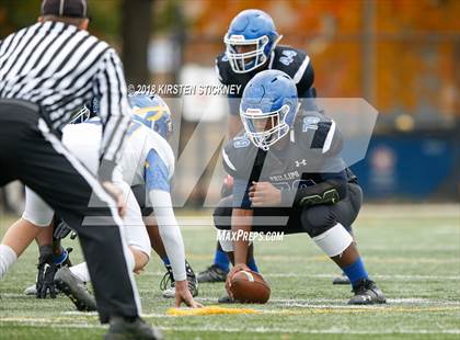 Thumbnail 3 in Lake Forest vs Phillips (IHSA 6A First Round Playoff) photogallery.