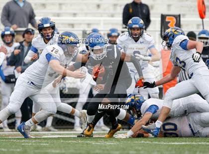 Thumbnail 1 in Lake Forest vs Phillips (IHSA 6A First Round Playoff) photogallery.