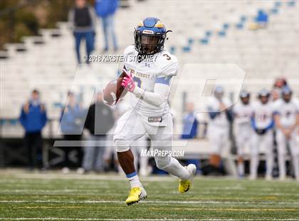 Thumbnail 1 in Lake Forest vs Phillips (IHSA 6A First Round Playoff) photogallery.