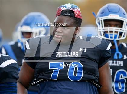 Thumbnail 3 in Lake Forest vs Phillips (IHSA 6A First Round Playoff) photogallery.