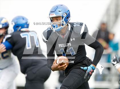 Thumbnail 3 in Lake Forest vs Phillips (IHSA 6A First Round Playoff) photogallery.