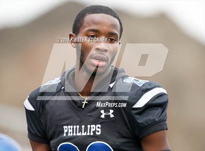 Thumbnail 1 in Lake Forest vs Phillips (IHSA 6A First Round Playoff) photogallery.