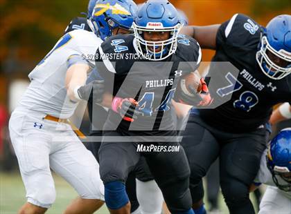 Thumbnail 2 in Lake Forest vs Phillips (IHSA 6A First Round Playoff) photogallery.
