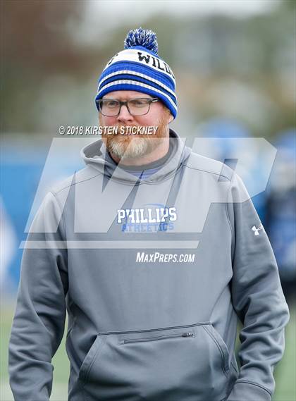 Thumbnail 3 in Lake Forest vs Phillips (IHSA 6A First Round Playoff) photogallery.