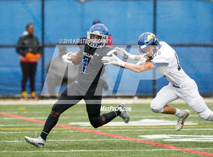 Thumbnail 2 in Lake Forest vs Phillips (IHSA 6A First Round Playoff) photogallery.