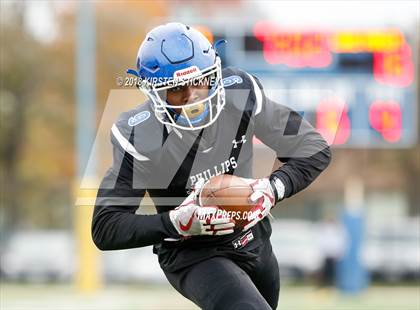 Thumbnail 3 in Lake Forest vs Phillips (IHSA 6A First Round Playoff) photogallery.