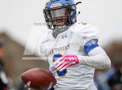 Thumbnail 3 in Lake Forest vs Phillips (IHSA 6A First Round Playoff) photogallery.