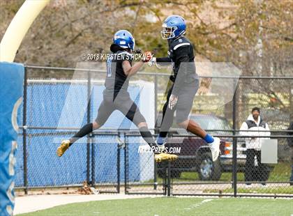 Thumbnail 3 in Lake Forest vs Phillips (IHSA 6A First Round Playoff) photogallery.