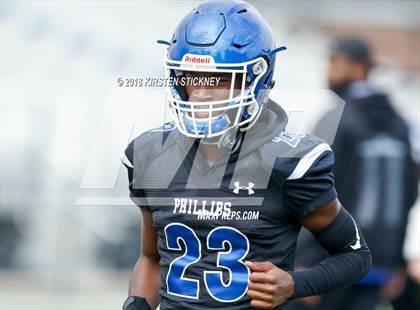 Thumbnail 2 in Lake Forest vs Phillips (IHSA 6A First Round Playoff) photogallery.