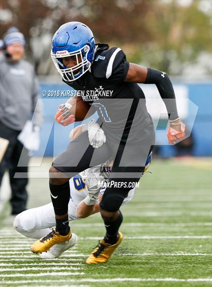 Thumbnail 3 in Lake Forest vs Phillips (IHSA 6A First Round Playoff) photogallery.