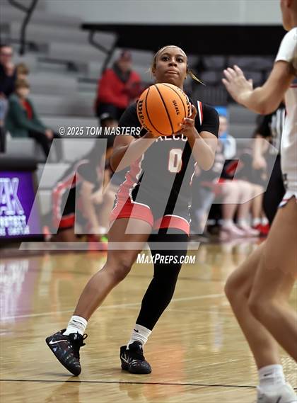 Thumbnail 1 in Charlotte Catholic vs Nation Ford (at Ardrey Kell) photogallery.