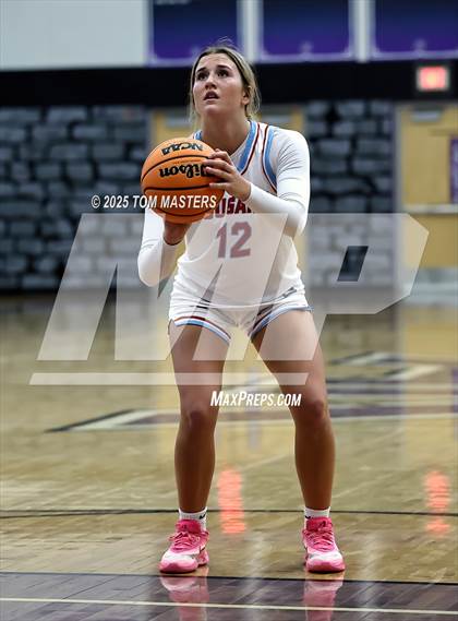 Thumbnail 2 in Charlotte Catholic vs Nation Ford (at Ardrey Kell) photogallery.