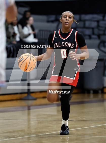 Thumbnail 3 in Charlotte Catholic vs Nation Ford (at Ardrey Kell) photogallery.