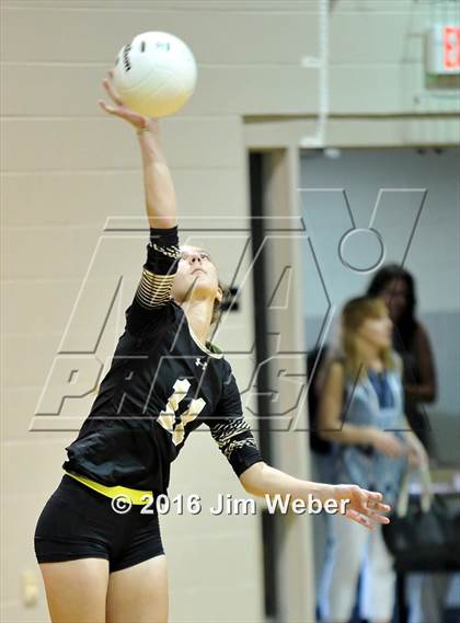 Thumbnail 3 in River Ridge @ Mitchell photogallery.
