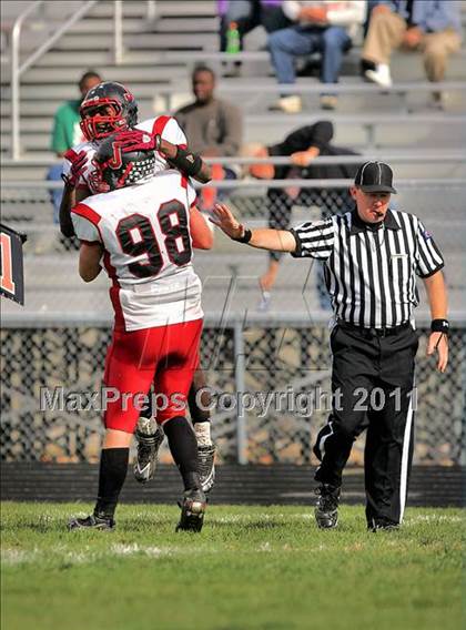 Thumbnail 3 in Jacksonville @ Sacred Heart-Griffin (IHSA Class 5A  1st Round) photogallery.