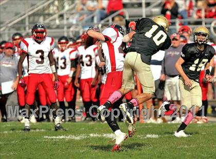 Thumbnail 3 in Jacksonville @ Sacred Heart-Griffin (IHSA Class 5A  1st Round) photogallery.