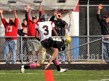 Thumbnail 1 in Jacksonville @ Sacred Heart-Griffin (IHSA Class 5A  1st Round) photogallery.