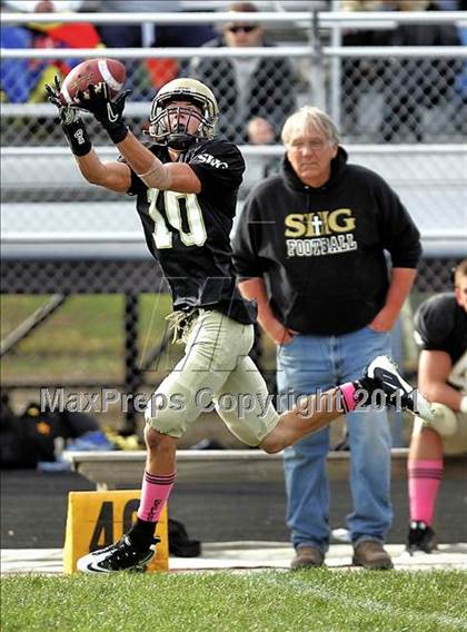 Thumbnail 1 in Jacksonville @ Sacred Heart-Griffin (IHSA Class 5A  1st Round) photogallery.