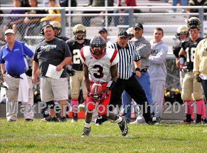 Thumbnail 3 in Jacksonville @ Sacred Heart-Griffin (IHSA Class 5A  1st Round) photogallery.