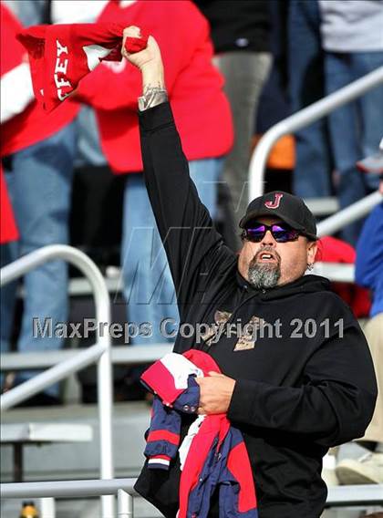 Thumbnail 2 in Jacksonville @ Sacred Heart-Griffin (IHSA Class 5A  1st Round) photogallery.