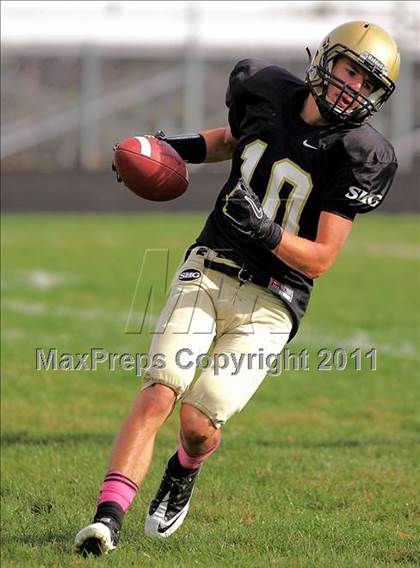 Thumbnail 3 in Jacksonville @ Sacred Heart-Griffin (IHSA Class 5A  1st Round) photogallery.