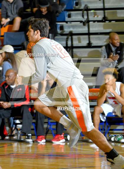 Thumbnail 3 in Bishop Gorman vs. Westchester (Tarkanian Classic) photogallery.