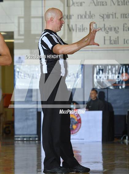 Thumbnail 2 in Bishop Gorman vs. Westchester (Tarkanian Classic) photogallery.