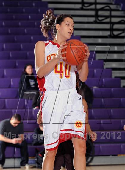 Thumbnail 2 in Grant vs. Palm Desert (MaxPreps Holiday Classic) photogallery.