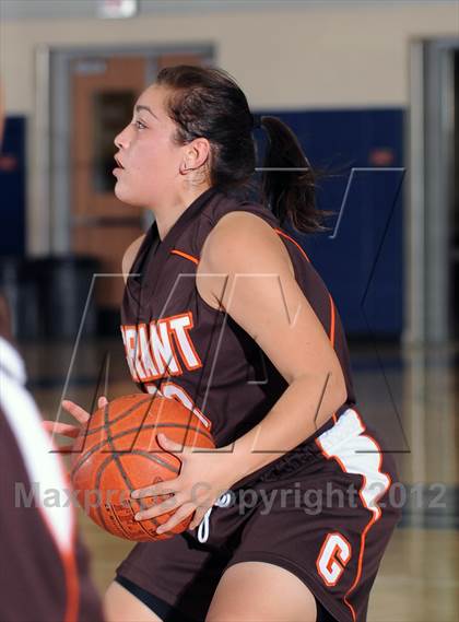 Thumbnail 3 in Grant vs. Palm Desert (MaxPreps Holiday Classic) photogallery.