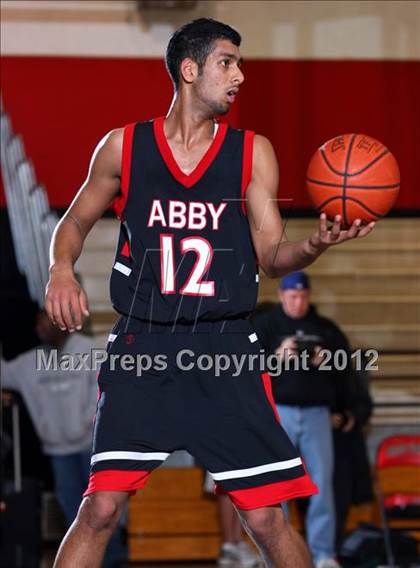 Thumbnail 2 in Abbotsford (British Columbia) vs. South Torrance (Hilltop Classic) photogallery.