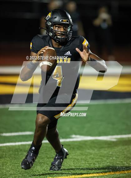 Thumbnail 3 in Bergen Catholic @ Saguargo photogallery.