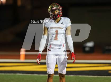 Thumbnail 2 in Bergen Catholic @ Saguargo photogallery.
