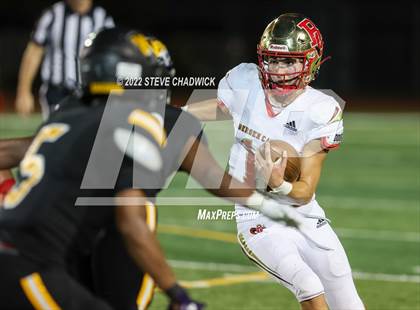 Thumbnail 2 in Bergen Catholic @ Saguargo photogallery.