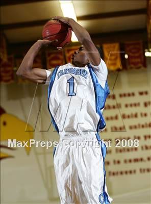 Thumbnail 1 in Santa Rita vs. Compton (MaxPreps Holiday Classic) photogallery.