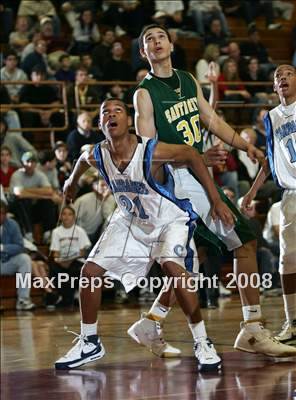 Thumbnail 1 in Santa Rita vs. Compton (MaxPreps Holiday Classic) photogallery.
