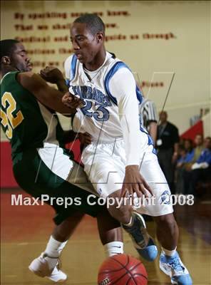 Thumbnail 2 in Santa Rita vs. Compton (MaxPreps Holiday Classic) photogallery.