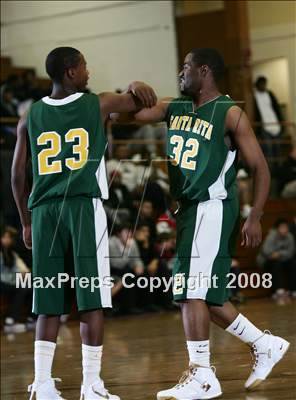 Thumbnail 3 in Santa Rita vs. Compton (MaxPreps Holiday Classic) photogallery.